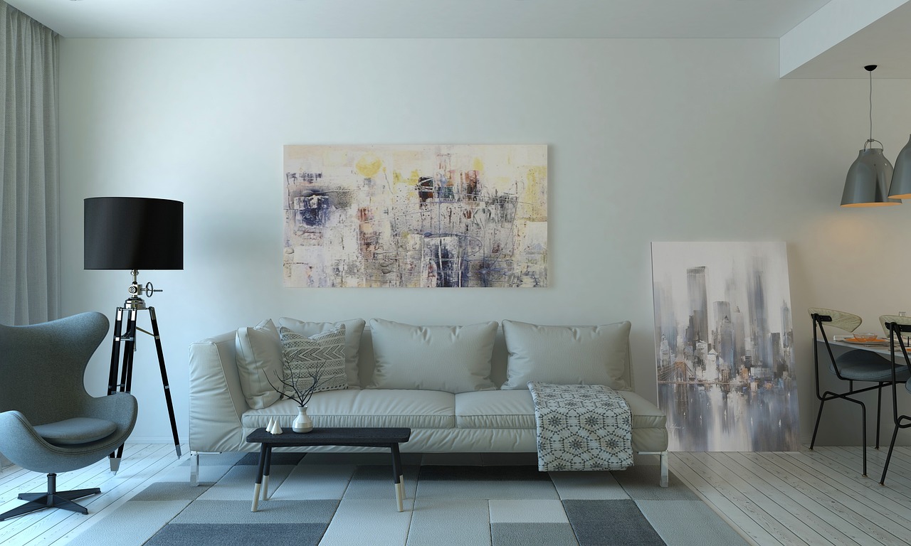 Minimalistische woonkamer met rustige luxueuze accenten. Minimalistische woonkamer met rustige luxueuze accenten.